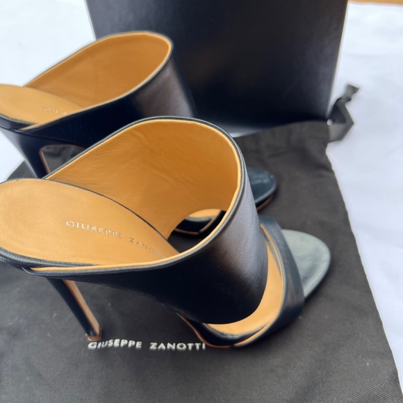Giuseppe Zanotti Heels - Picture 7 of 7